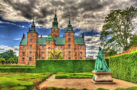 rosenborg castle for sale